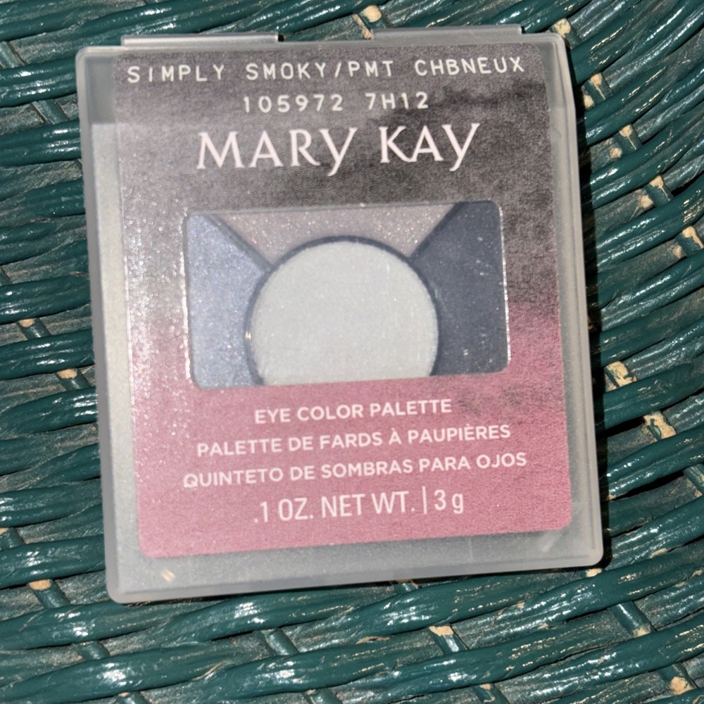 Mary Kay SIMPLY SMOKY EYE COLOR PALETTE in 4 Color Quad 0.1 oz., New in Case